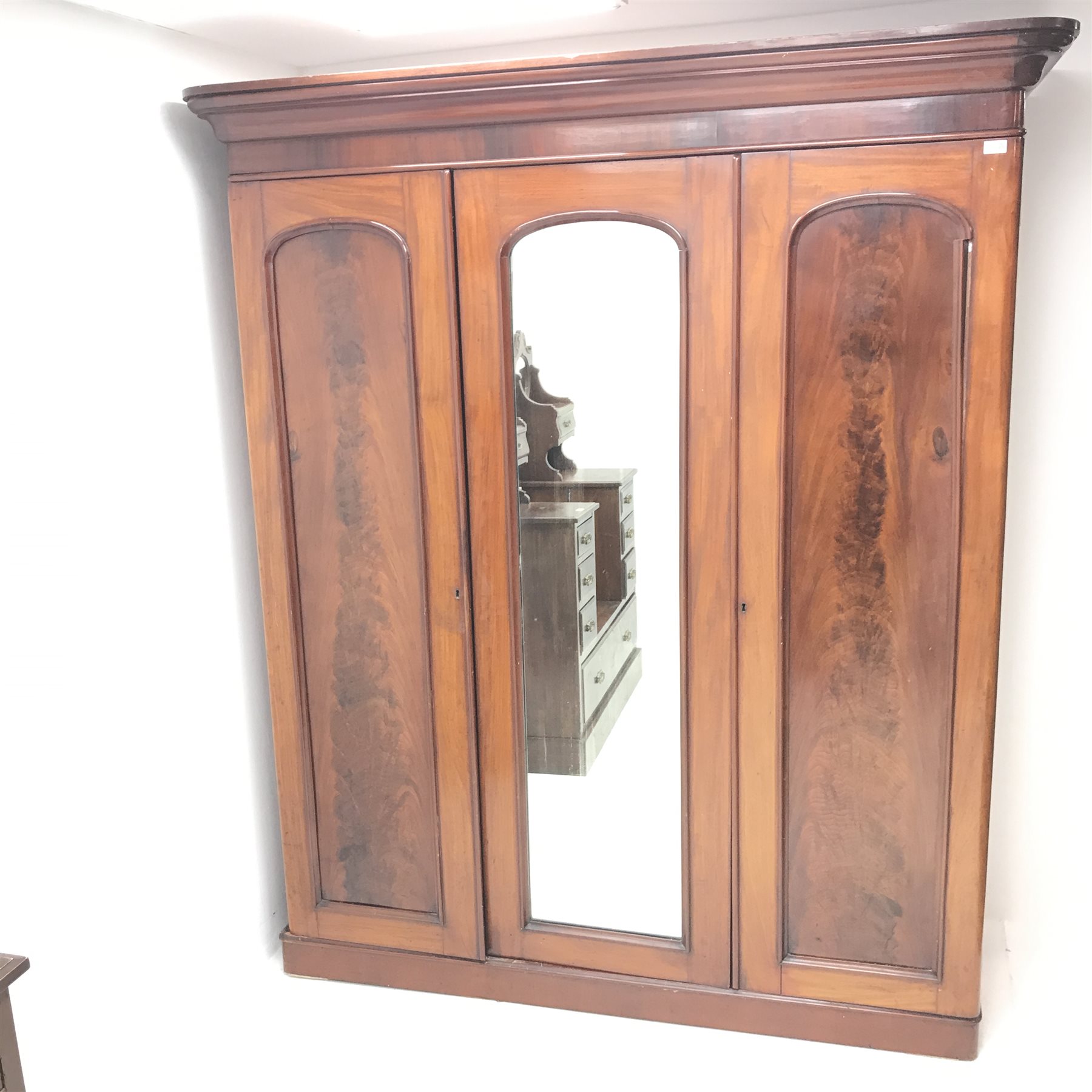 Georgian oak bureau bookcase, projecting cornice, two cupboards above fall front enclosing well fitt - Image 3 of 4