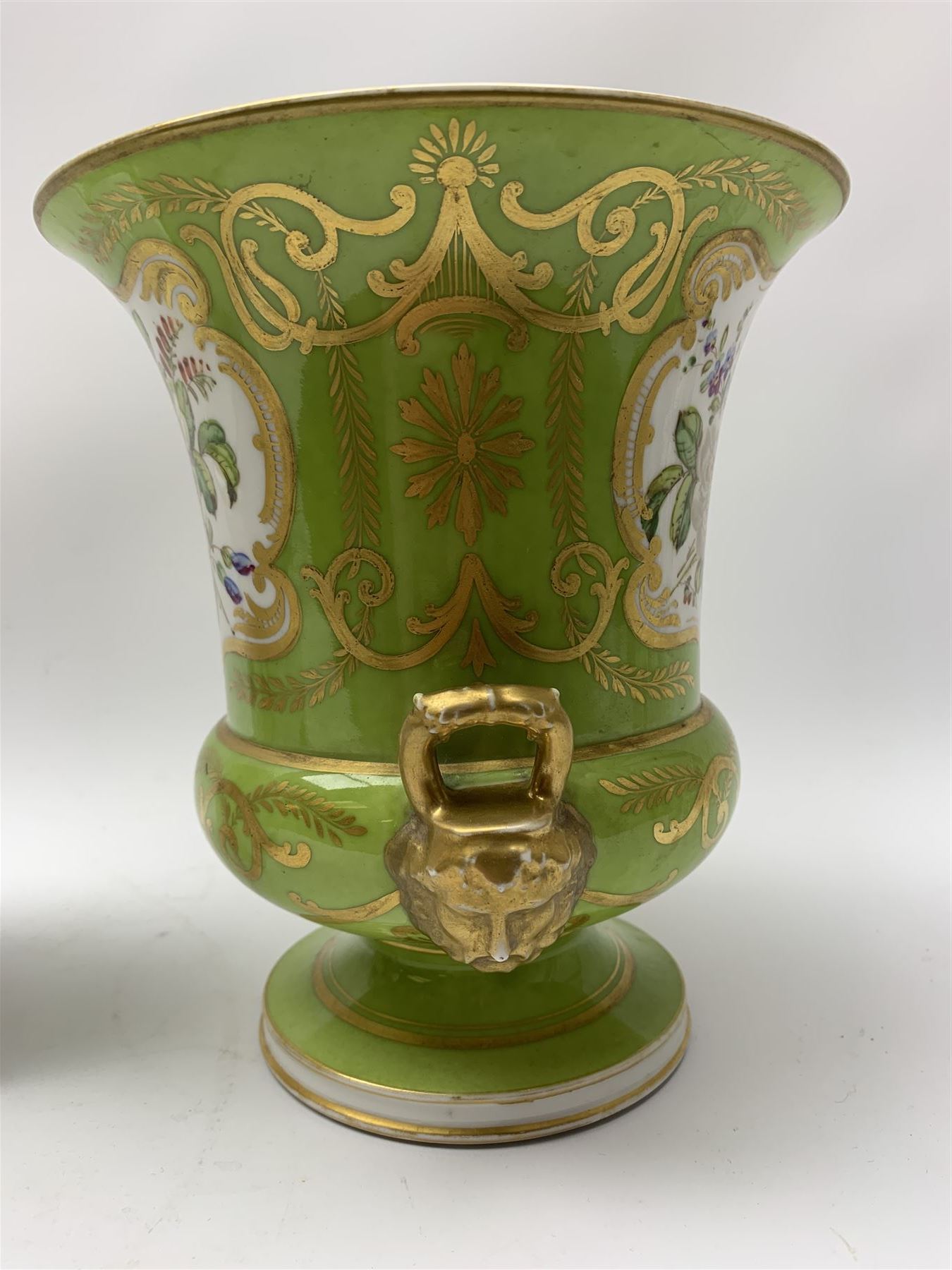 Continental campagna vase - Image 6 of 8