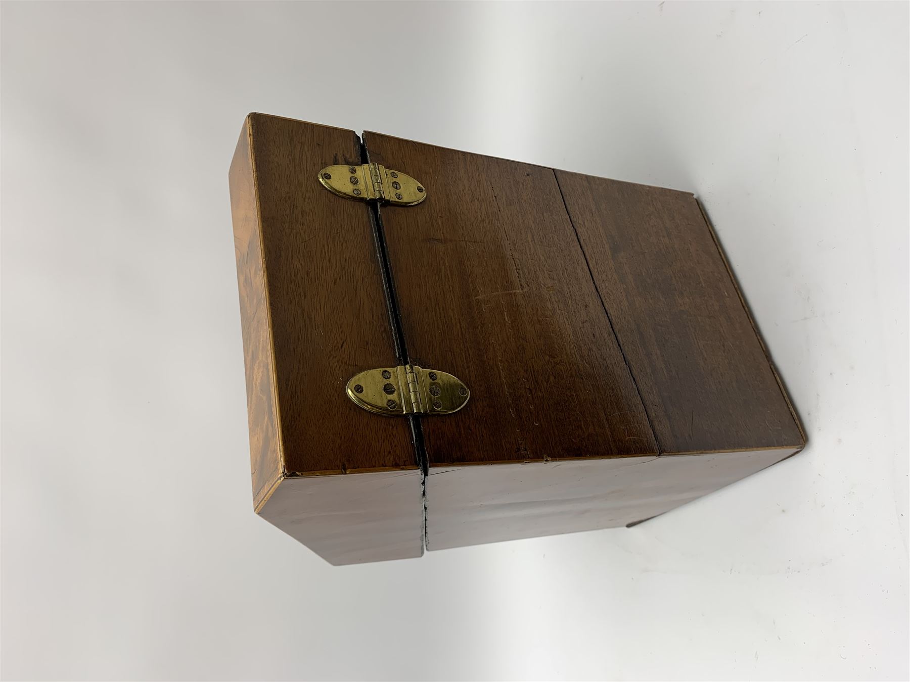Georgian mahogany knife box, of serpentine fronted form with strung detail to the hinged cover and b - Image 5 of 5
