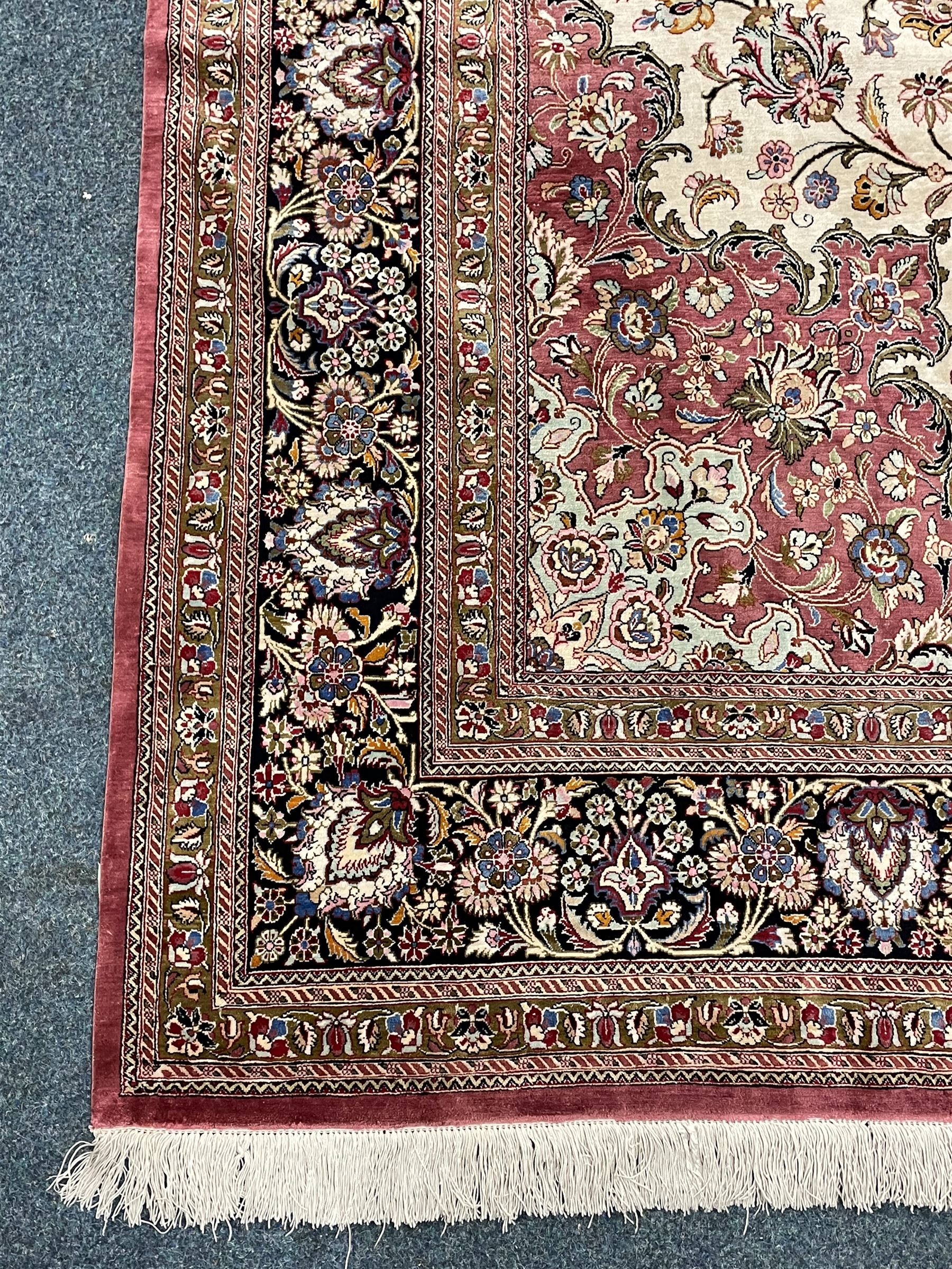 Finely knotted Persian Qom silk rug - Image 4 of 9