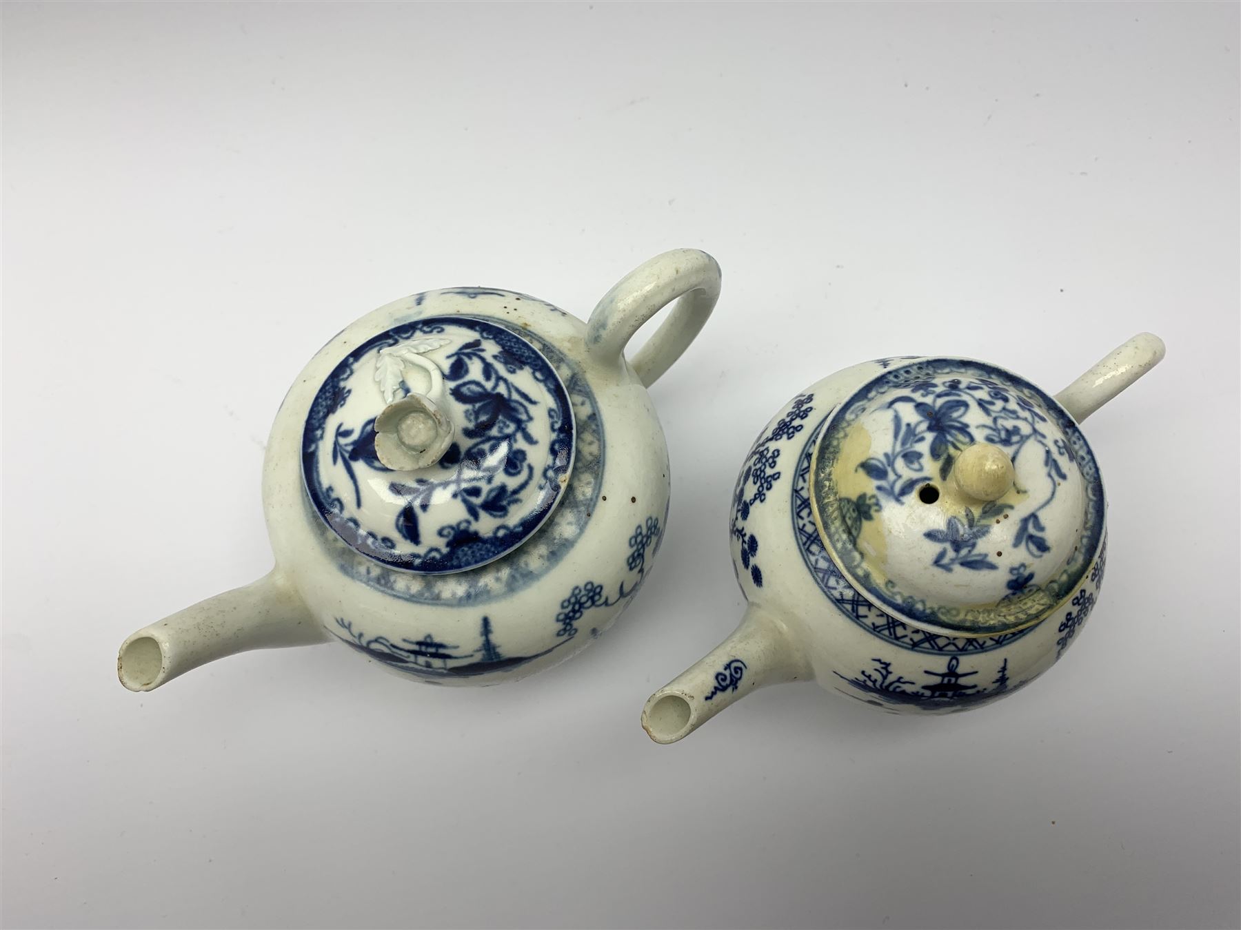 Two small 18th century Worcester teapots - Image 2 of 8