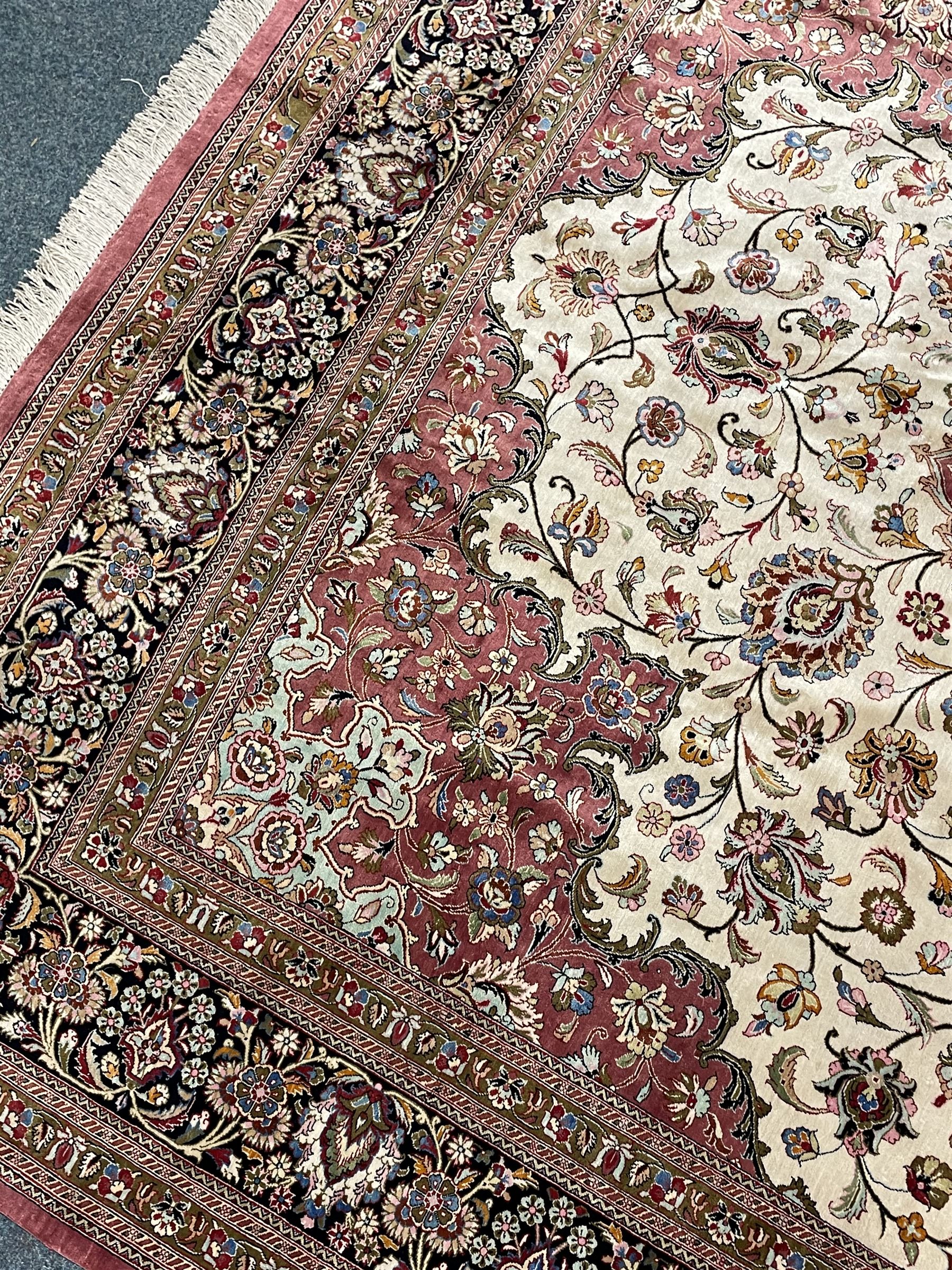 Finely knotted Persian Qom silk rug - Image 5 of 9