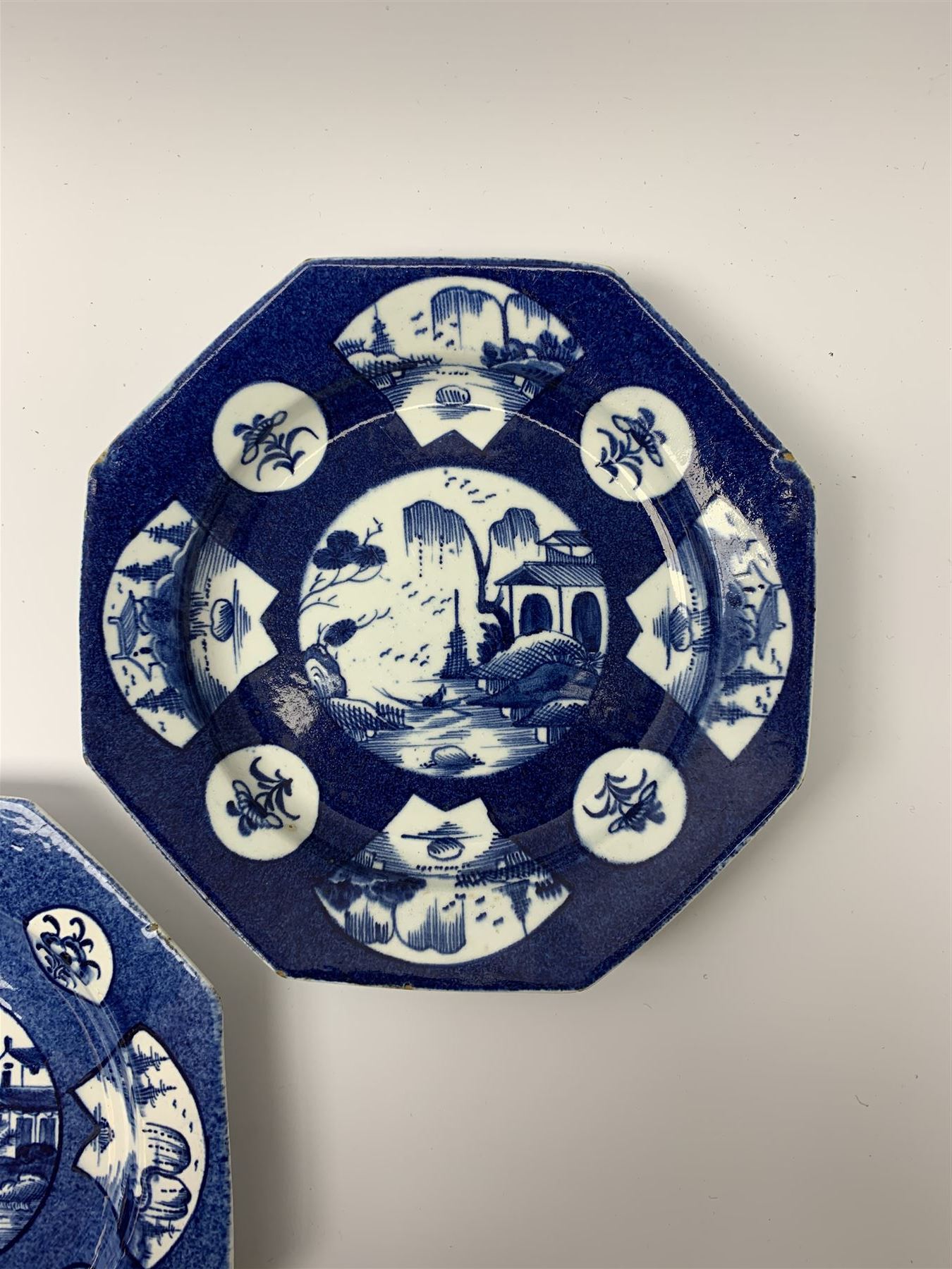 Mid 18th century Bow porcelain plate - Image 3 of 8
