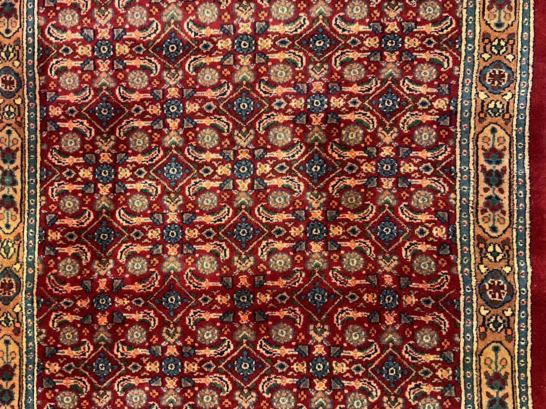 Persian red ground rug - Image 4 of 5