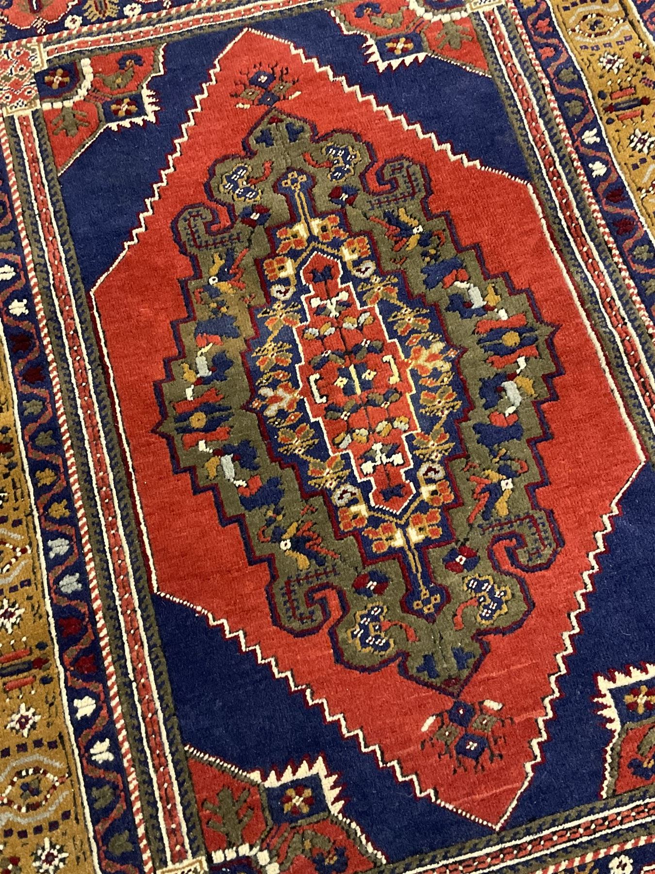 Turkish Taspinar rug - Image 3 of 4