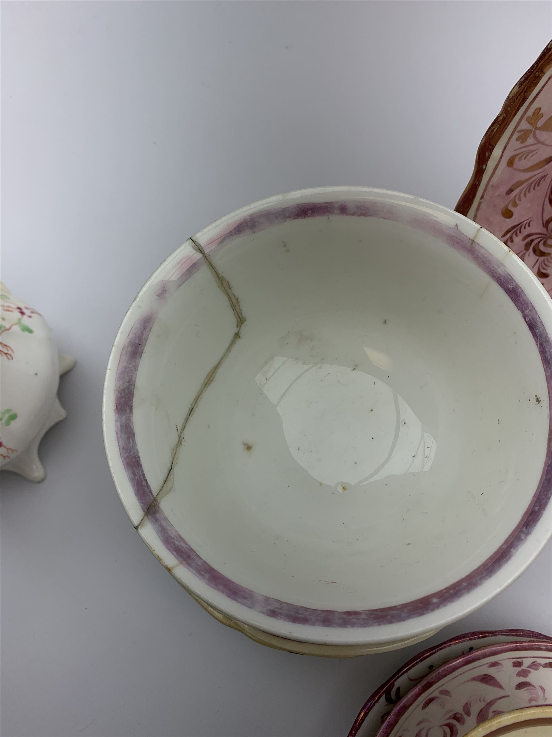 A quantity of assorted 19th century pink lustre teawares - Image 7 of 12