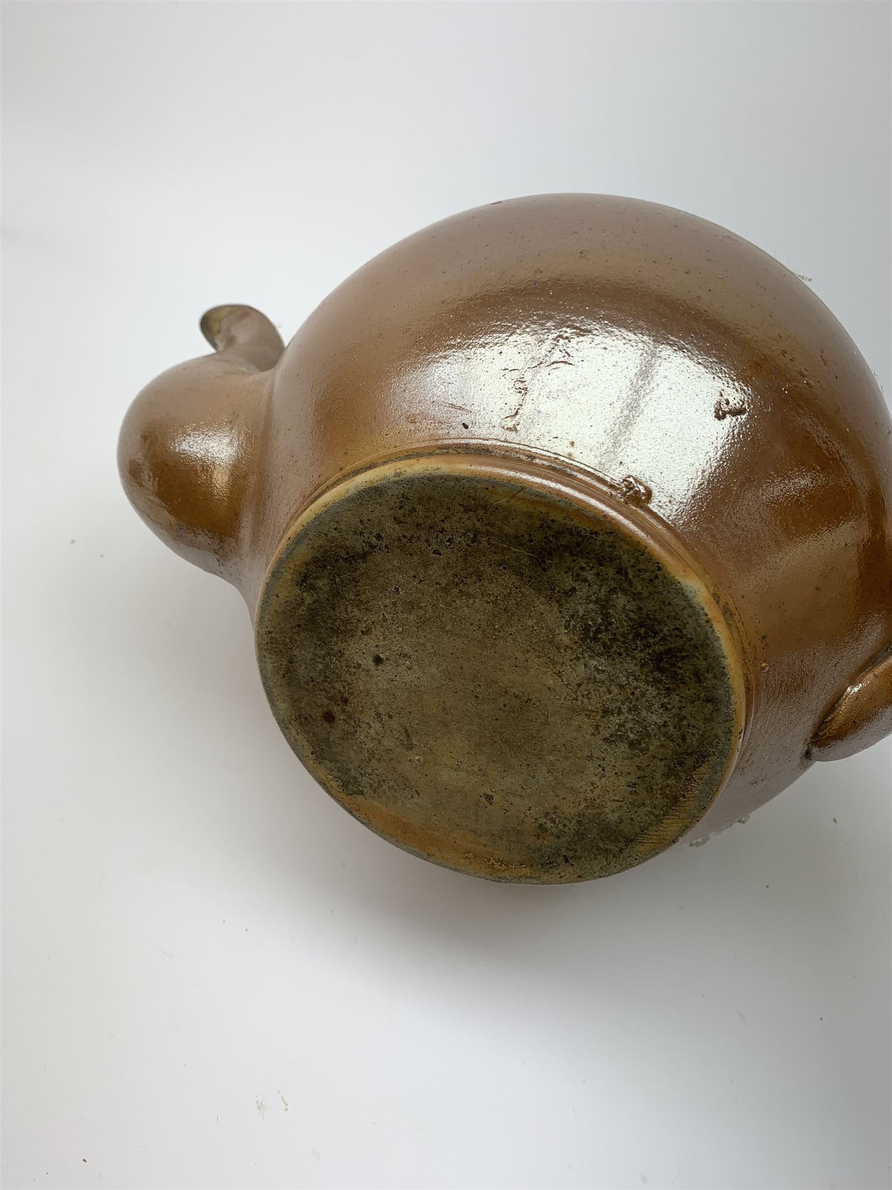 A large 19th century salt glazed teapot - Image 4 of 6