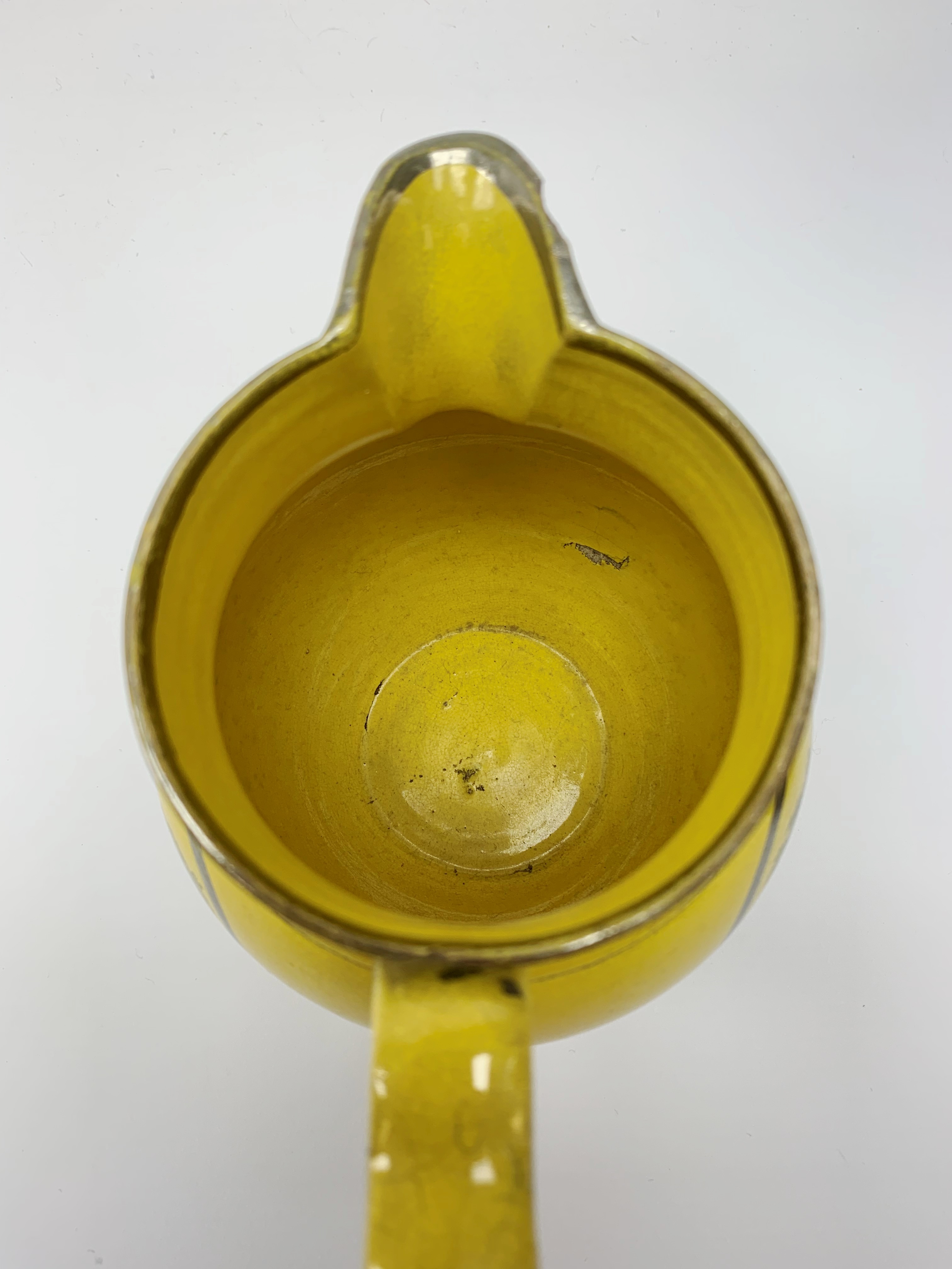 An early 19th century Staffordshire yellow ground jug - Image 13 of 14