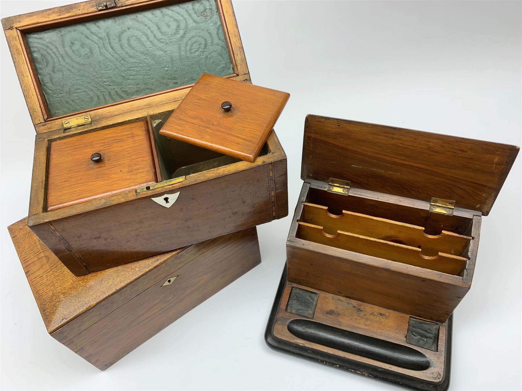 A 19th century oak tea caddy - Image 4 of 5