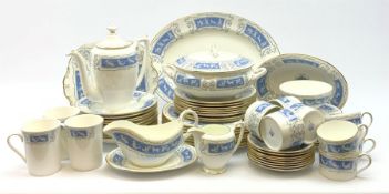 Coalport dinner and tea wares decorated in the Revelry pattern