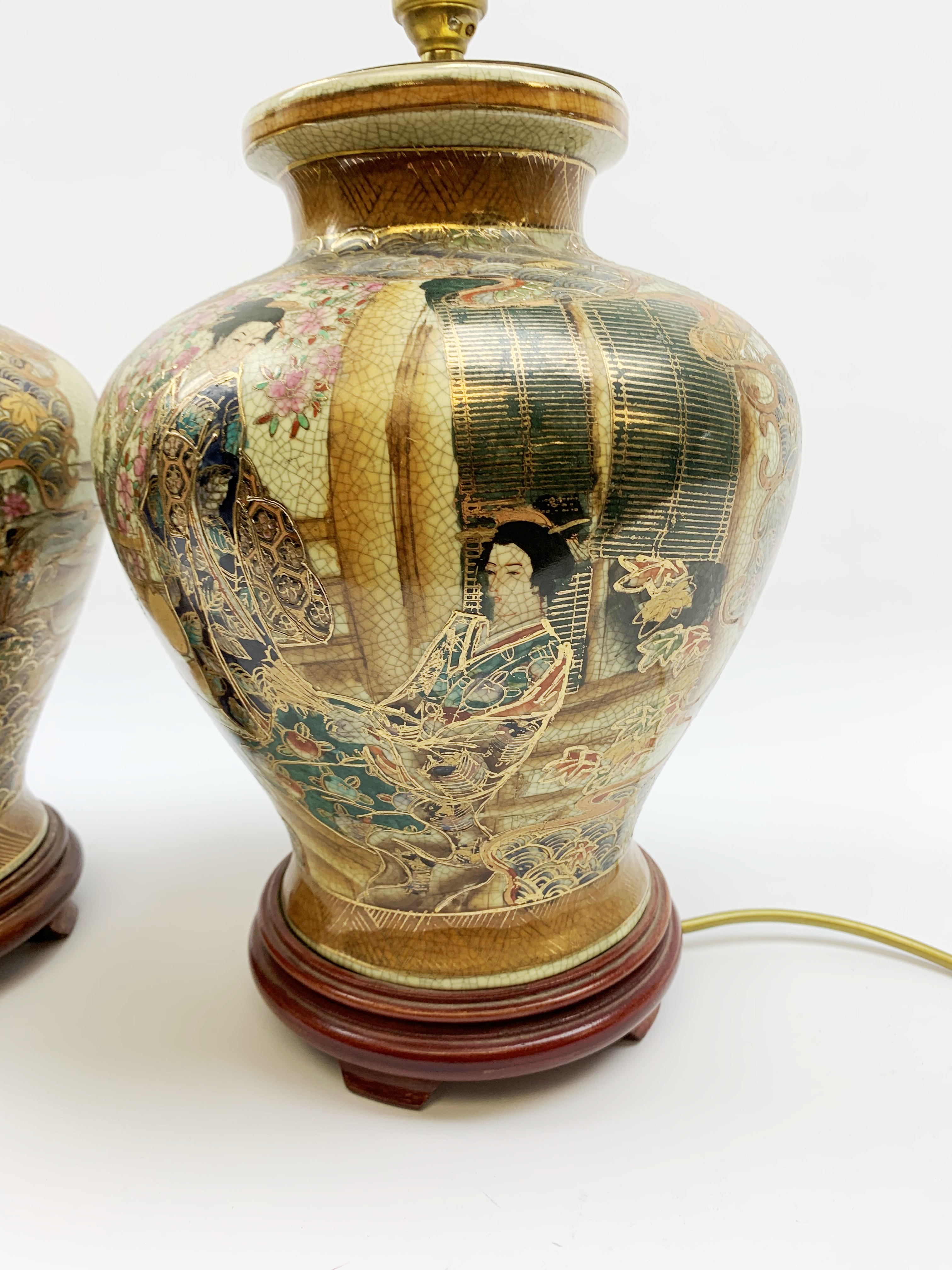 A pair of 20th century Japanese Satsuma style table lamps - Image 13 of 14