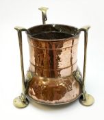 A William Soutter & Sons Arts & Crafts copper jardini�re