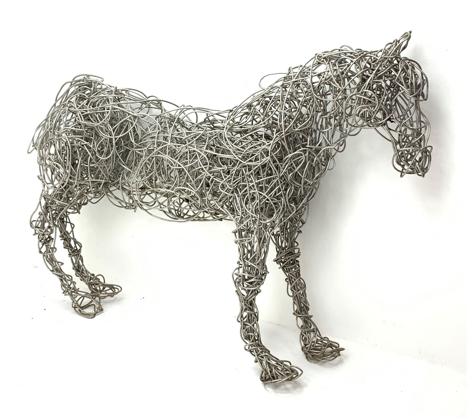 A Bob Tuffin wire sculpture modelled as a horse - Image 2 of 2