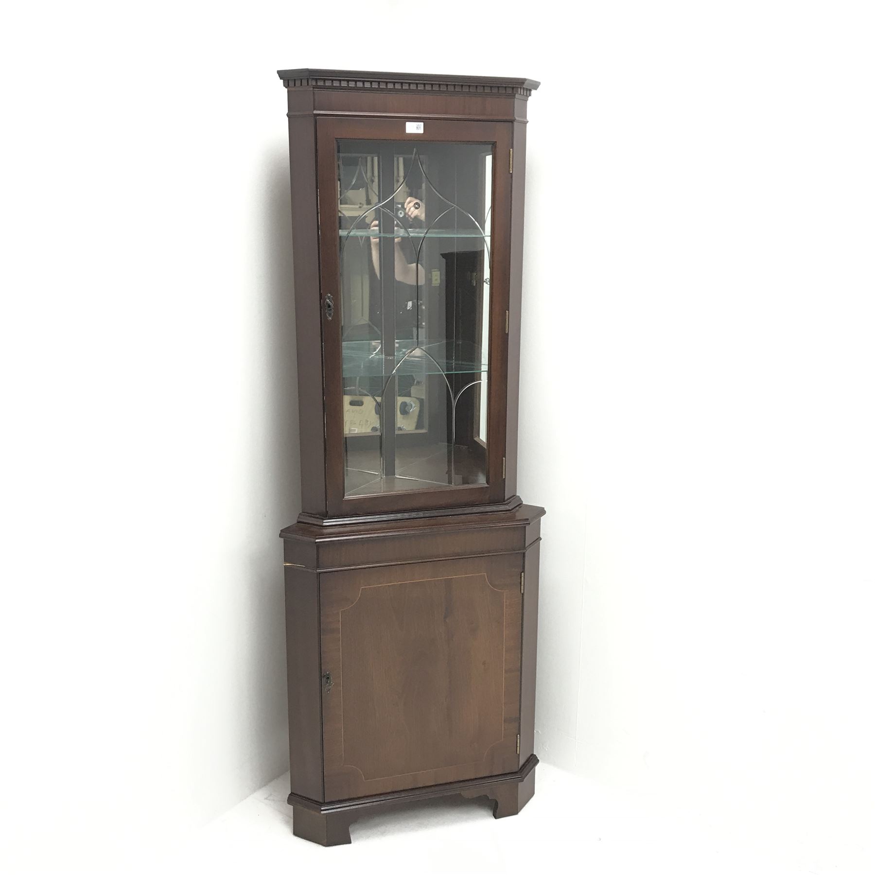 20th century mahogany corner display cabinet, single glazed door enclosing two shelves above single - Image 3 of 3