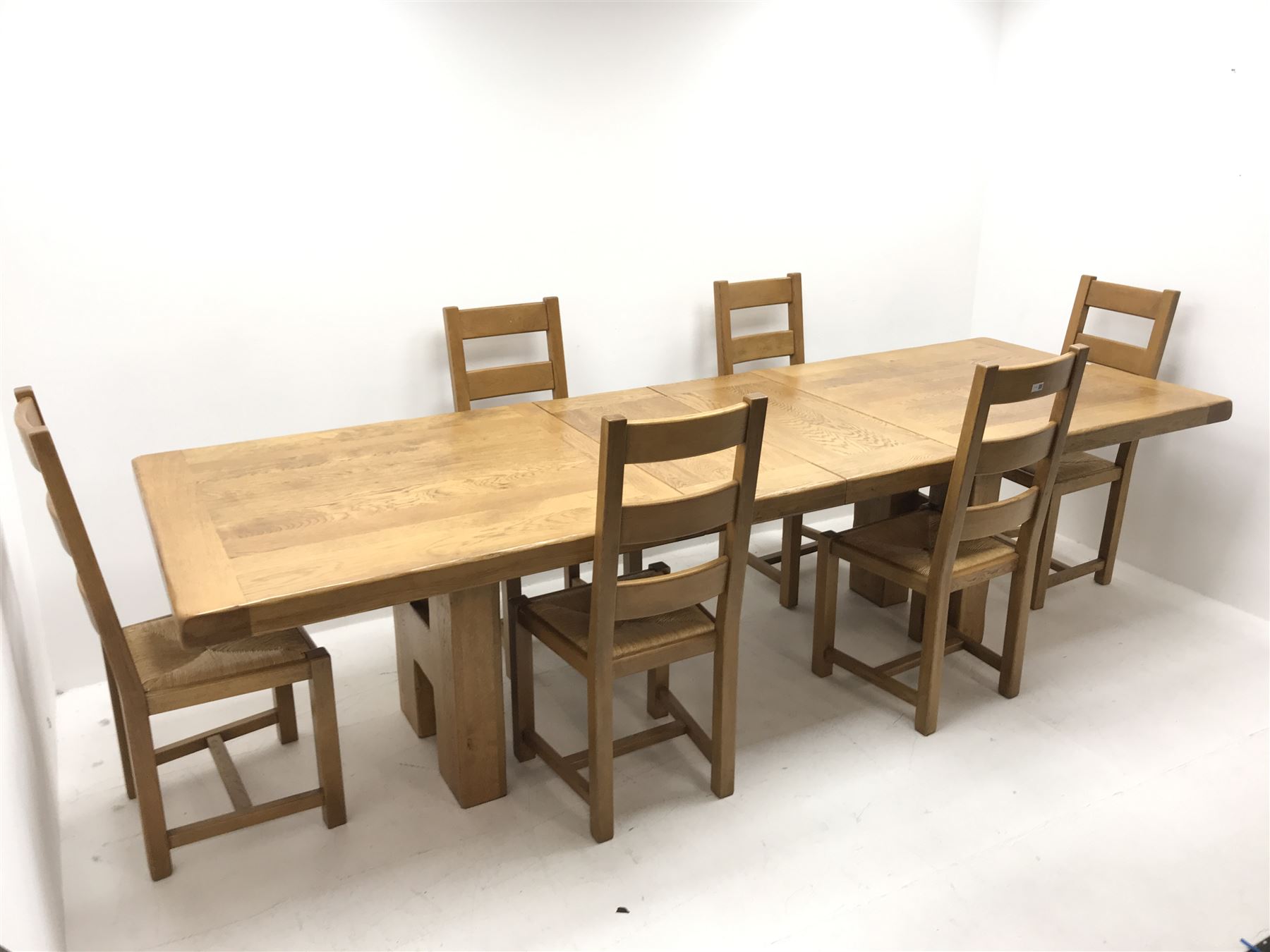 Oak extending dining table, rectangular supports, two additional leaves (H77cm, 100cm x 220cm - 300c - Image 5 of 5