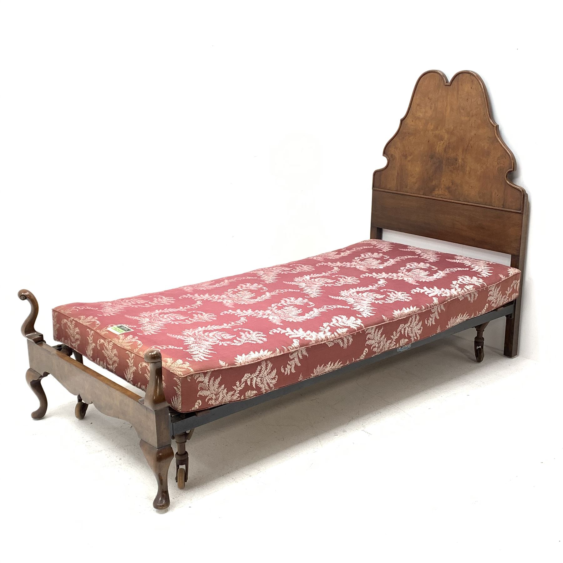 Pair 20th century walnut single 3' bedsteads, shaped and figured headboards, the footboards with scr - Image 8 of 9