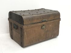 Early 20th century metal trunk, scumbled paint finish, W75cm, H51cm, D57cm