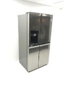 LG Model GSL545PVYV American style fridge/ freezer-double full length doors with ice dispenser