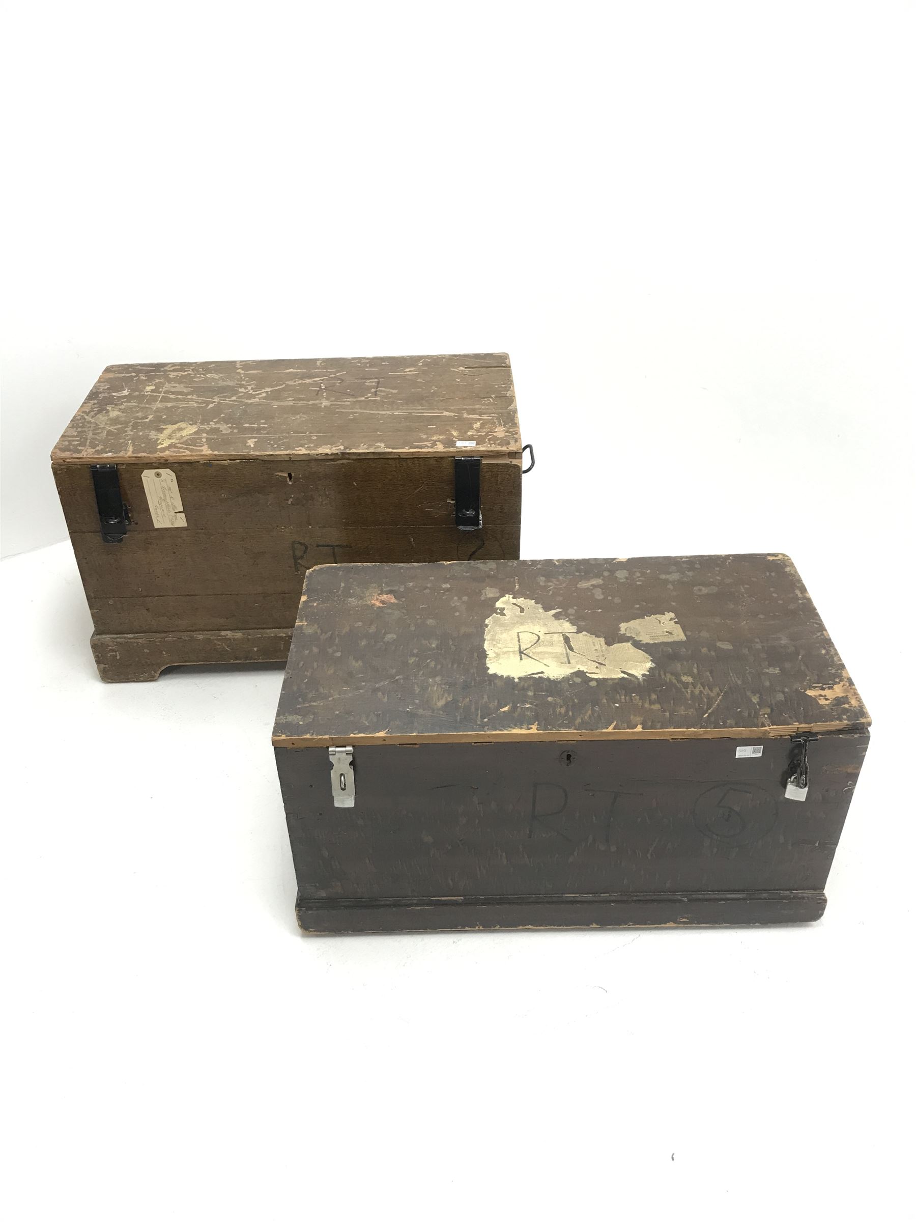 Two vintage travelling chests - Image 2 of 3