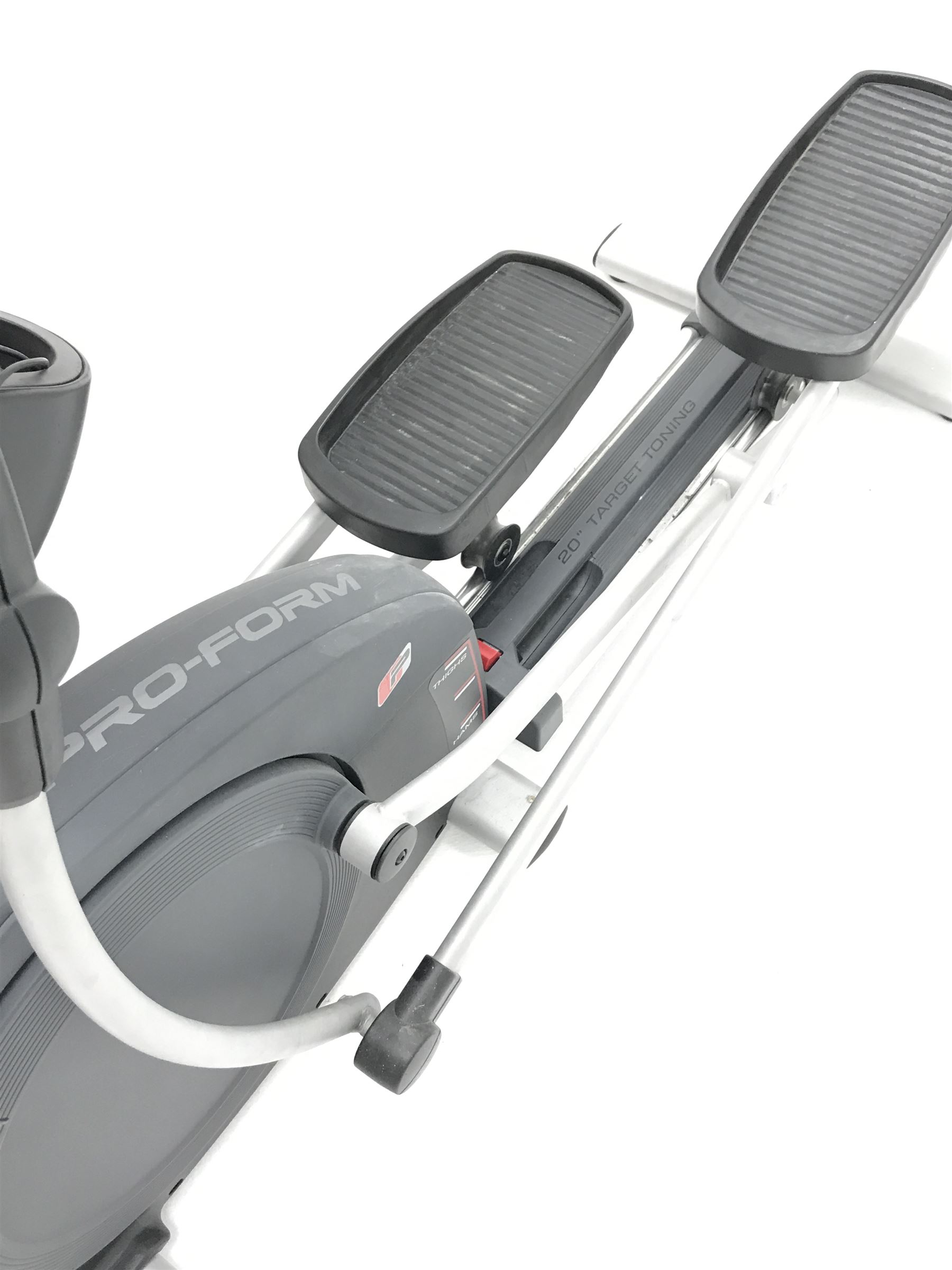 Pro-Form 605 ZLE LIFT Cross trainer with display screen - Image 4 of 4