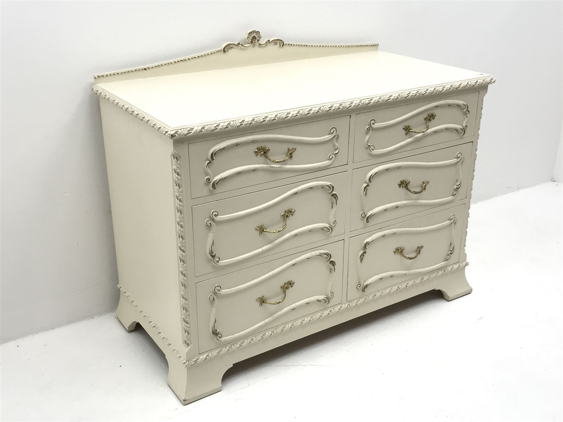 Late 20th century French style white and gilt chest - Image 2 of 3