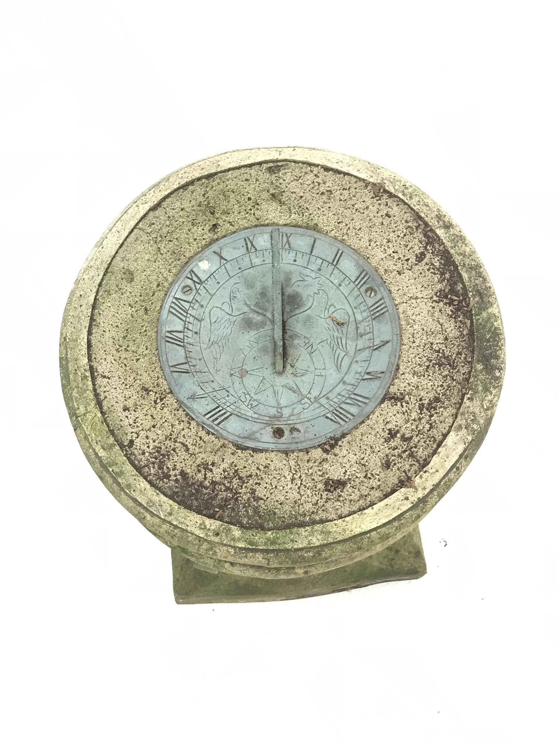 Composite stone sun dial - Image 3 of 3