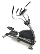 Pro-Form 605 ZLE LIFT Cross trainer with display screen