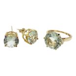 9ct gold round green amethyst ring and pair of matching 9ct gold earrings