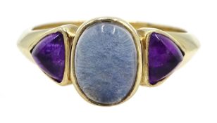 9ct gold oval moonstone and trillion cut amethyst three stone ring