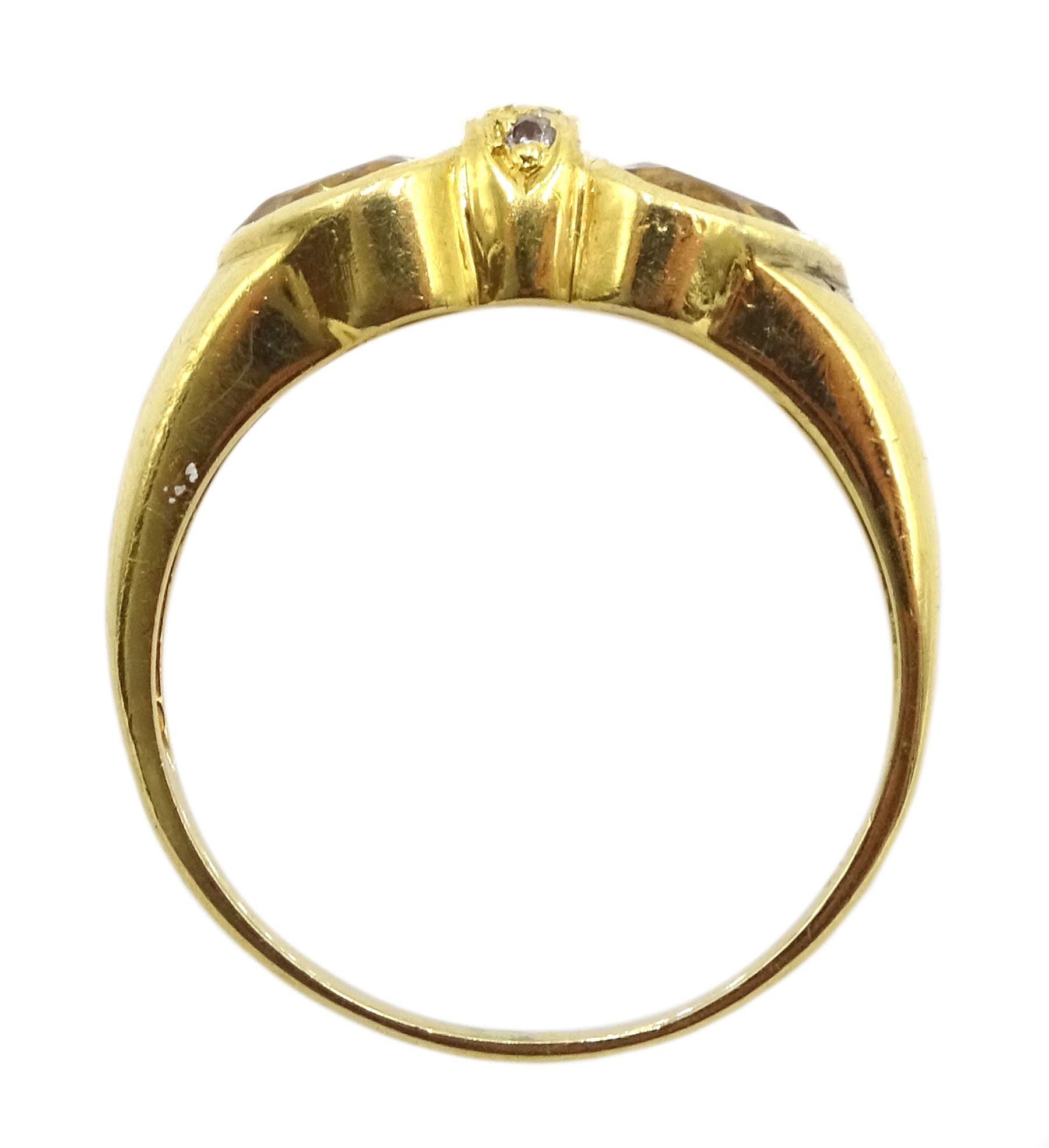 18ct gold citrine and diamond ring - Image 4 of 4