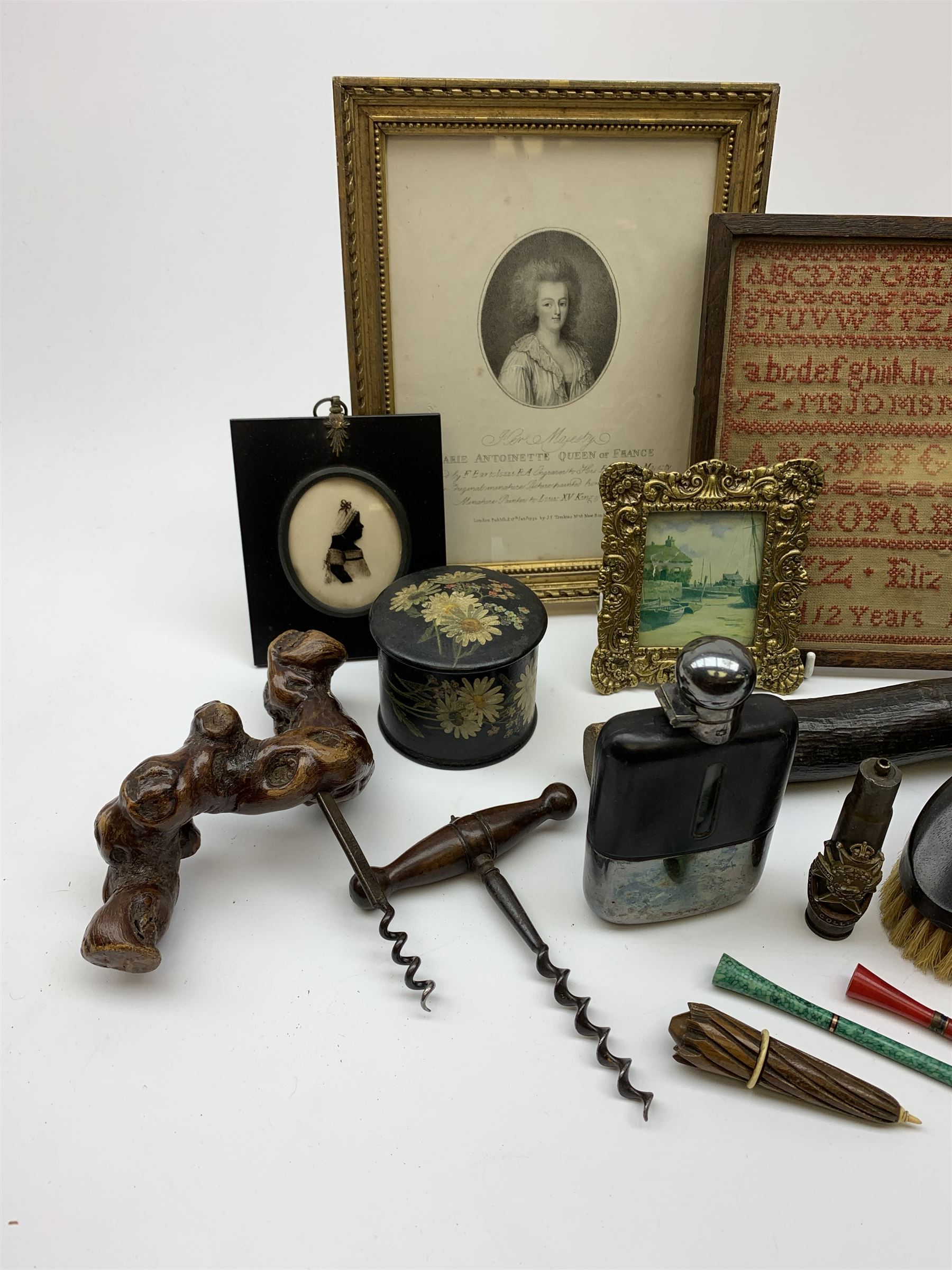 A group of assorted collectables - Image 2 of 6