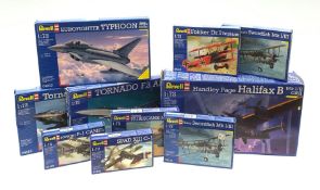 Ten Revell 1/72nd scale plastic model kits of military aircraft including Handley Page Halifax B