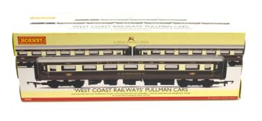 Hornby '00' gauge - 'West Coast Railways' Pullman train pack