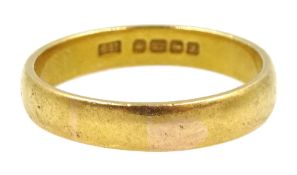 22ct gold wedding band hallmarked