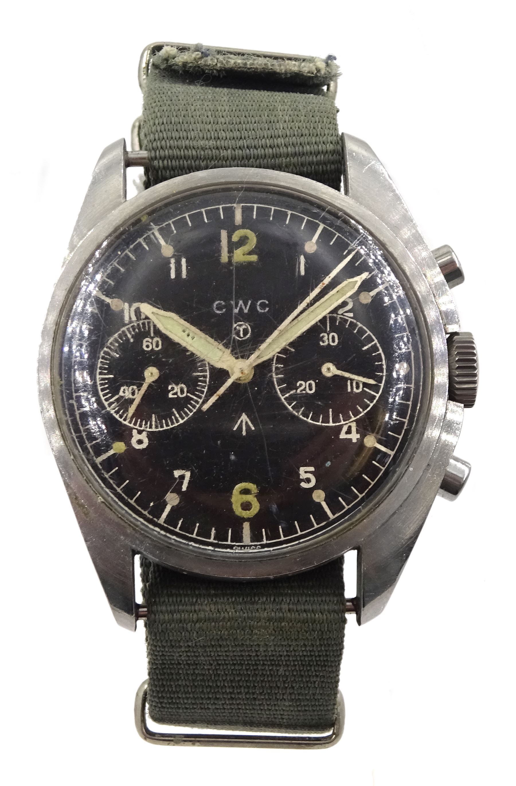 CWC British military Royal Navy 17 jewels chronograph wristwatch dated 1975