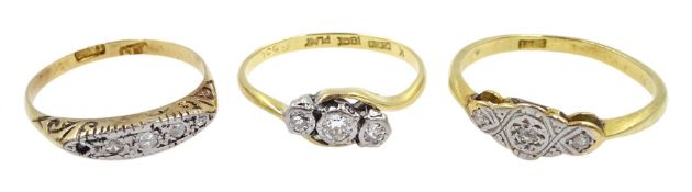 Gold three stone diamond ring
