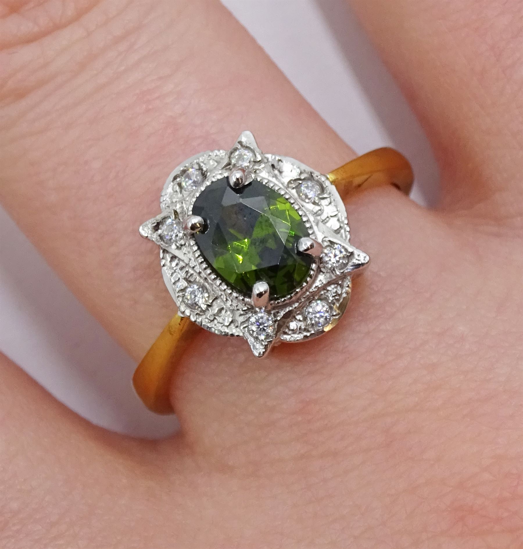 Silver-gilt peridot and cubic zirconia ring - Image 2 of 4