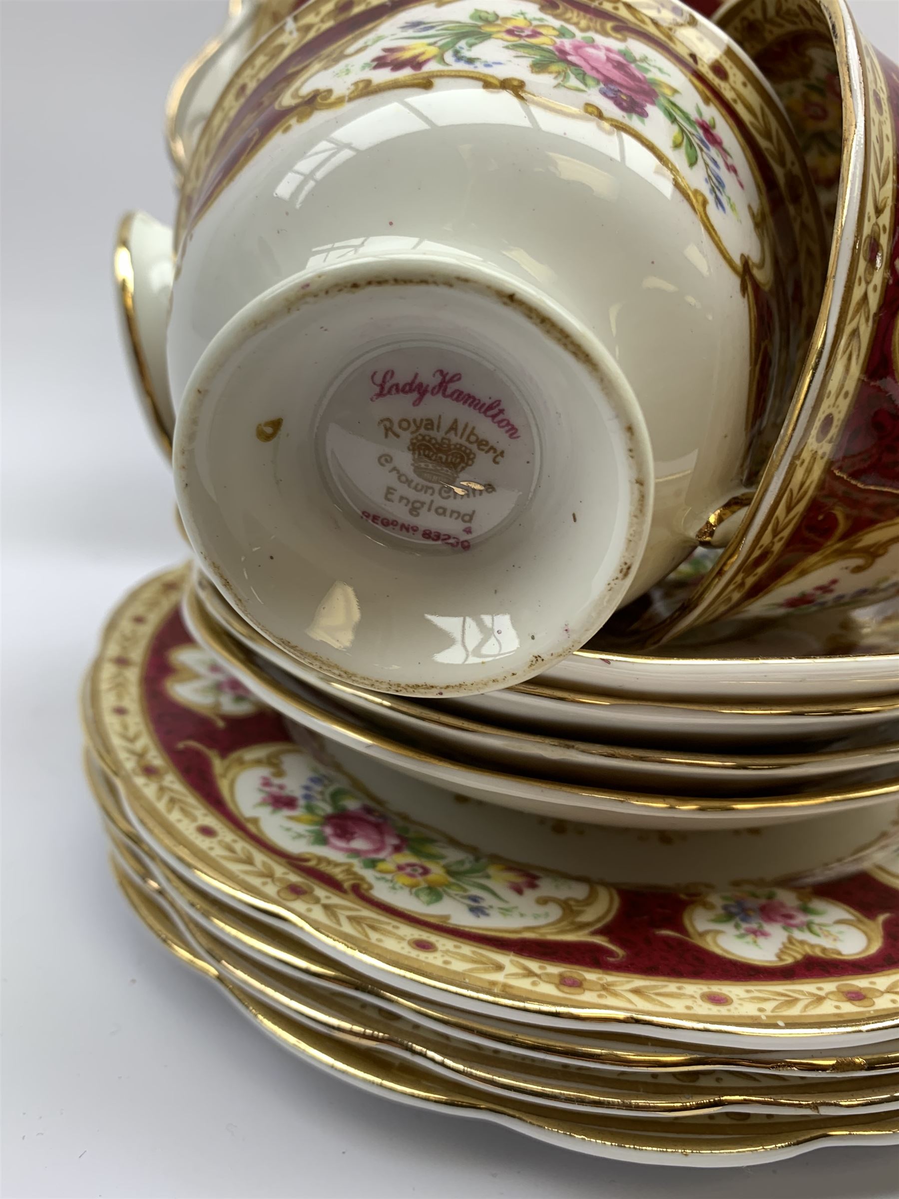 Royal Albert Lady Hamilton pattern tea service comprising twelve tea cups - Image 5 of 5