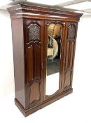 Late Victorian wardrobe