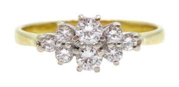 18ct gold diamond cluster ring hallmarked