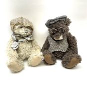 Charlie Bears - 'Grandma' CB131405 and 'Grandpa' CB131406B H45cm