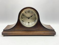 Early to mid 20th century oak mantel clock