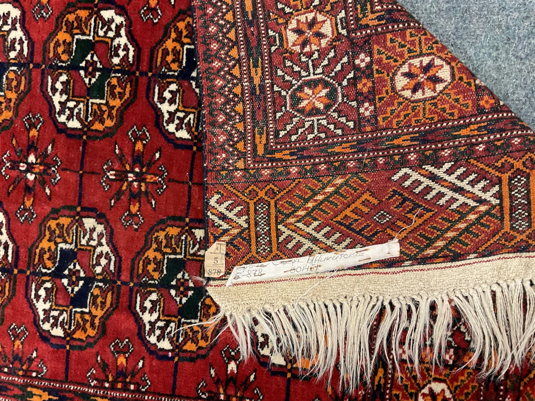 Two small Persian red ground rugs (122cm x 80cm and 111cm x 86cm) - Image 3 of 5
