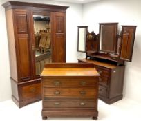 Edwardian walnut three piece bedroom suite comprising of a wardrobe with projecting cornice