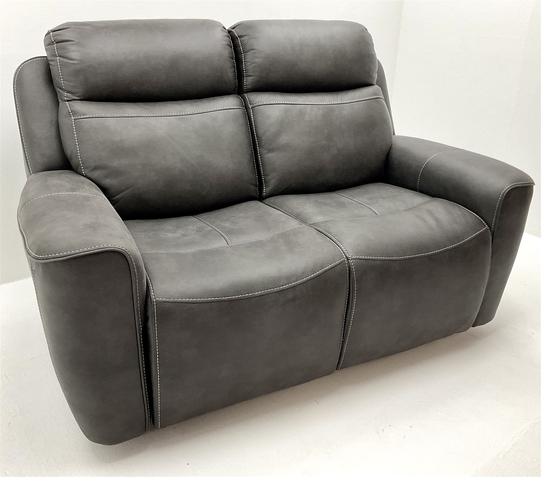 Pair of two seat electric reclining sofas - Image 3 of 6