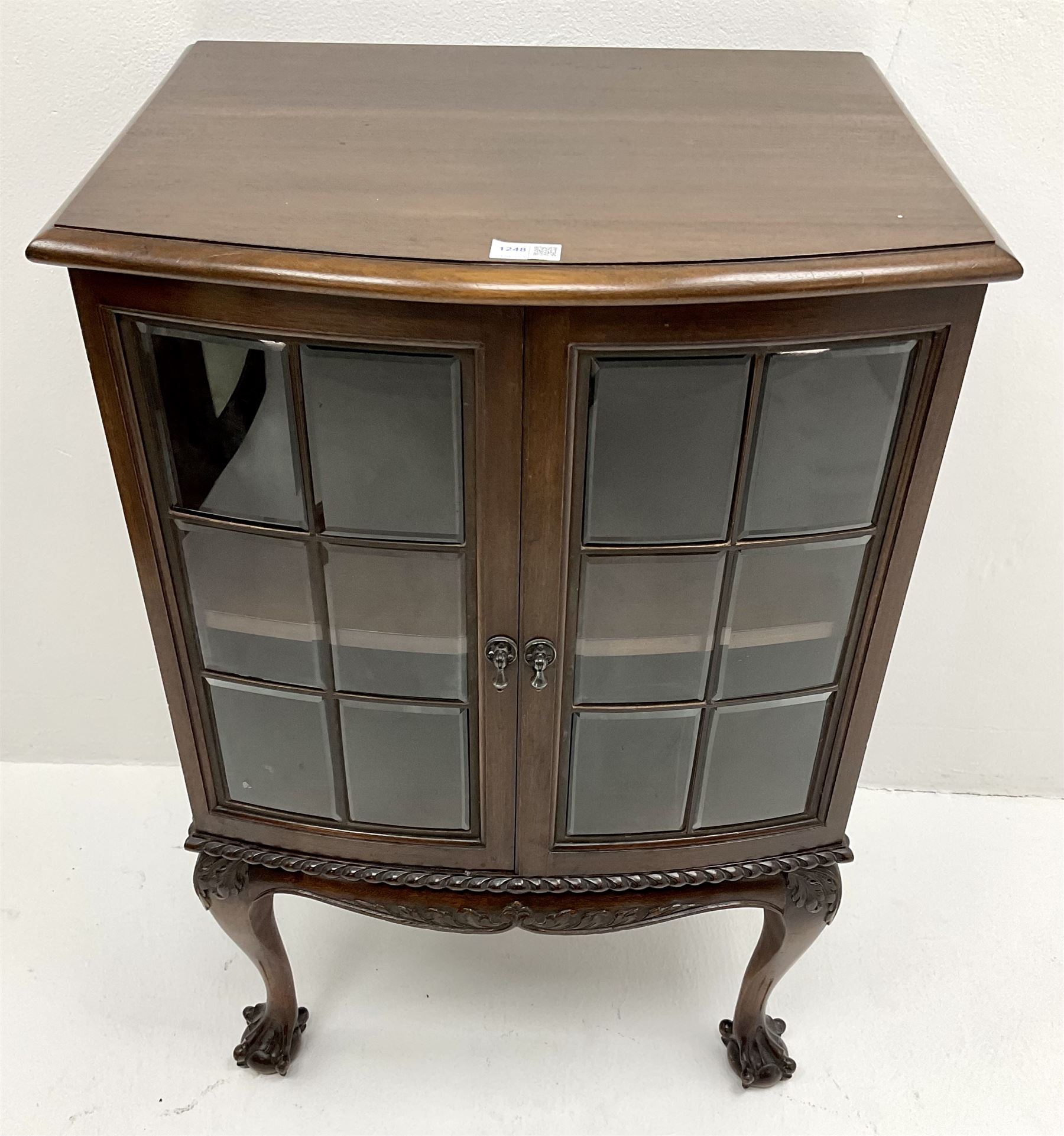 Small 20th century mahogany bow front display cabinet - Image 2 of 3