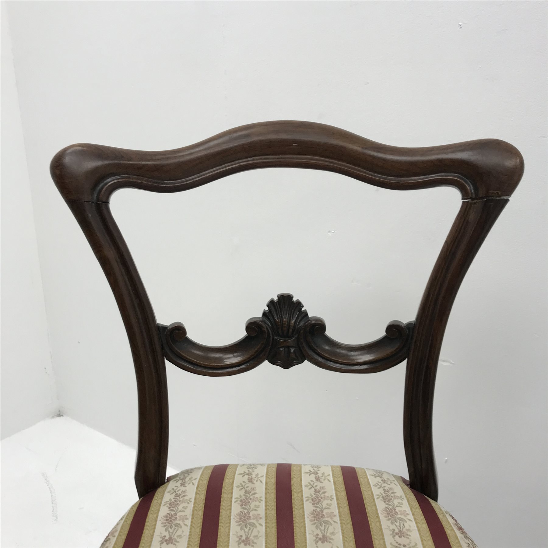 Set four 19th century rosewood chairs - Image 3 of 5