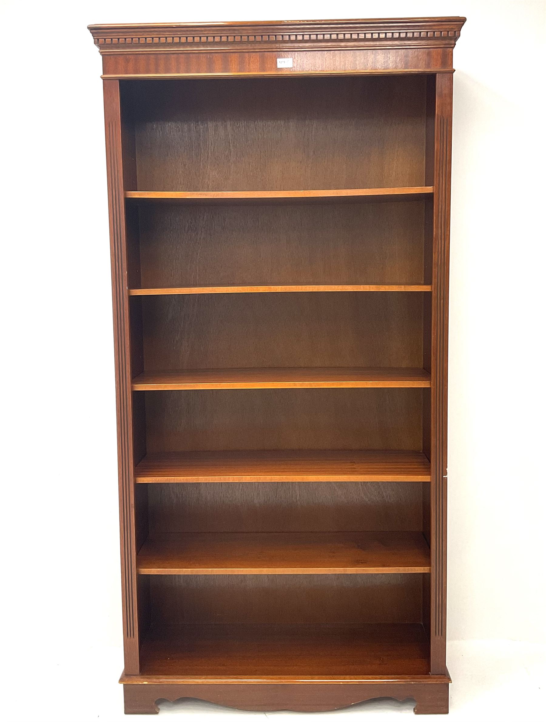 Mahogany 6' open bookcase