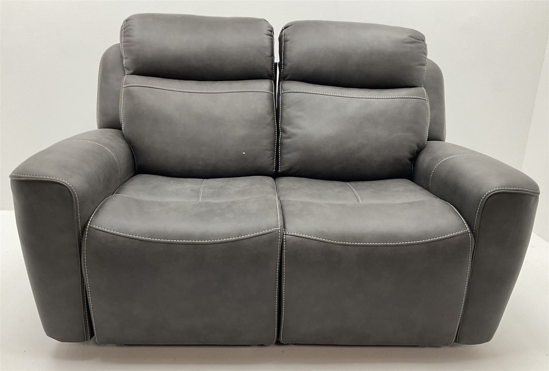 Pair of two seat electric reclining sofas - Image 4 of 6