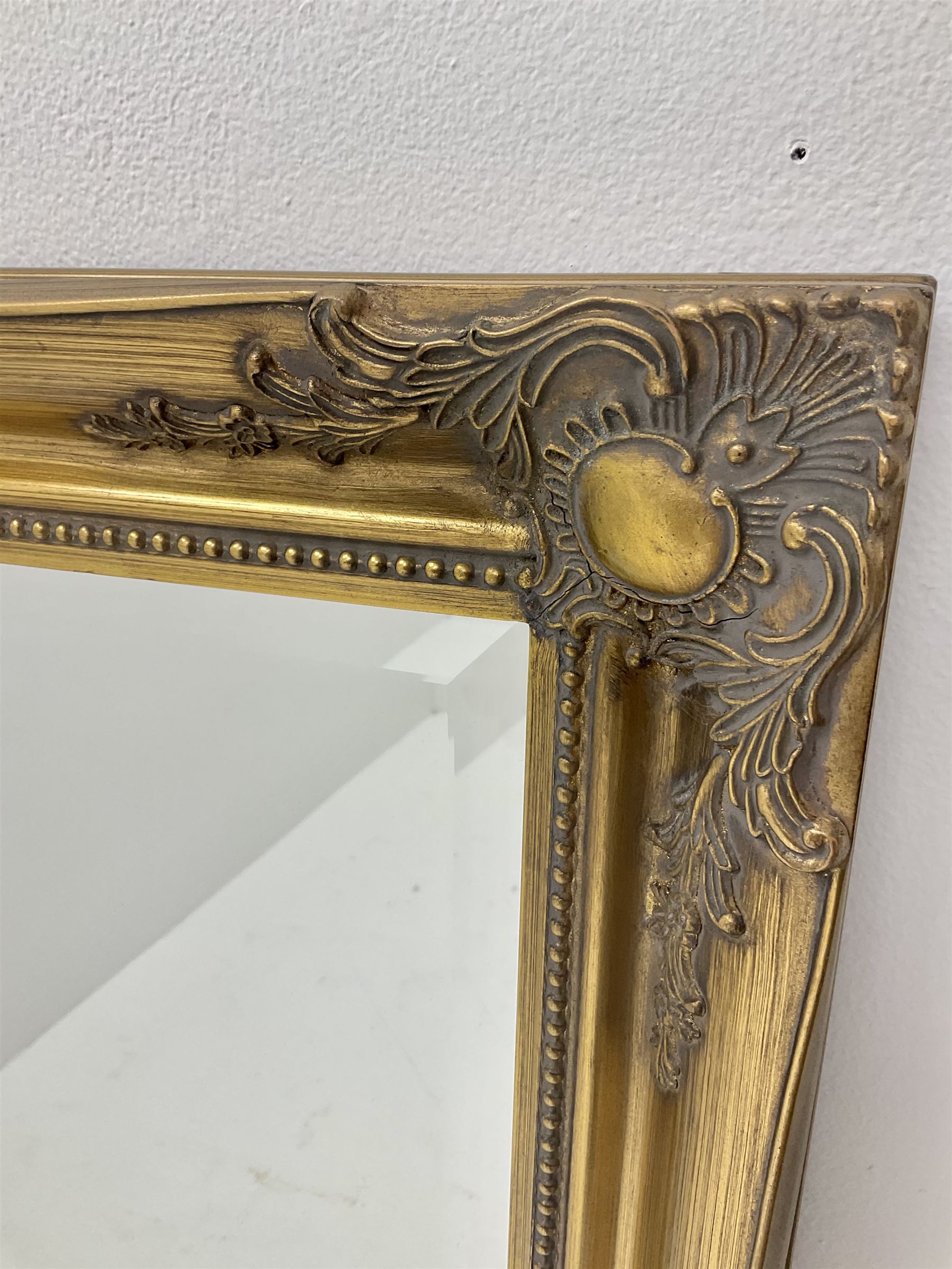 Large bevel edge wall mirror in traditional gilt frame - Image 2 of 2
